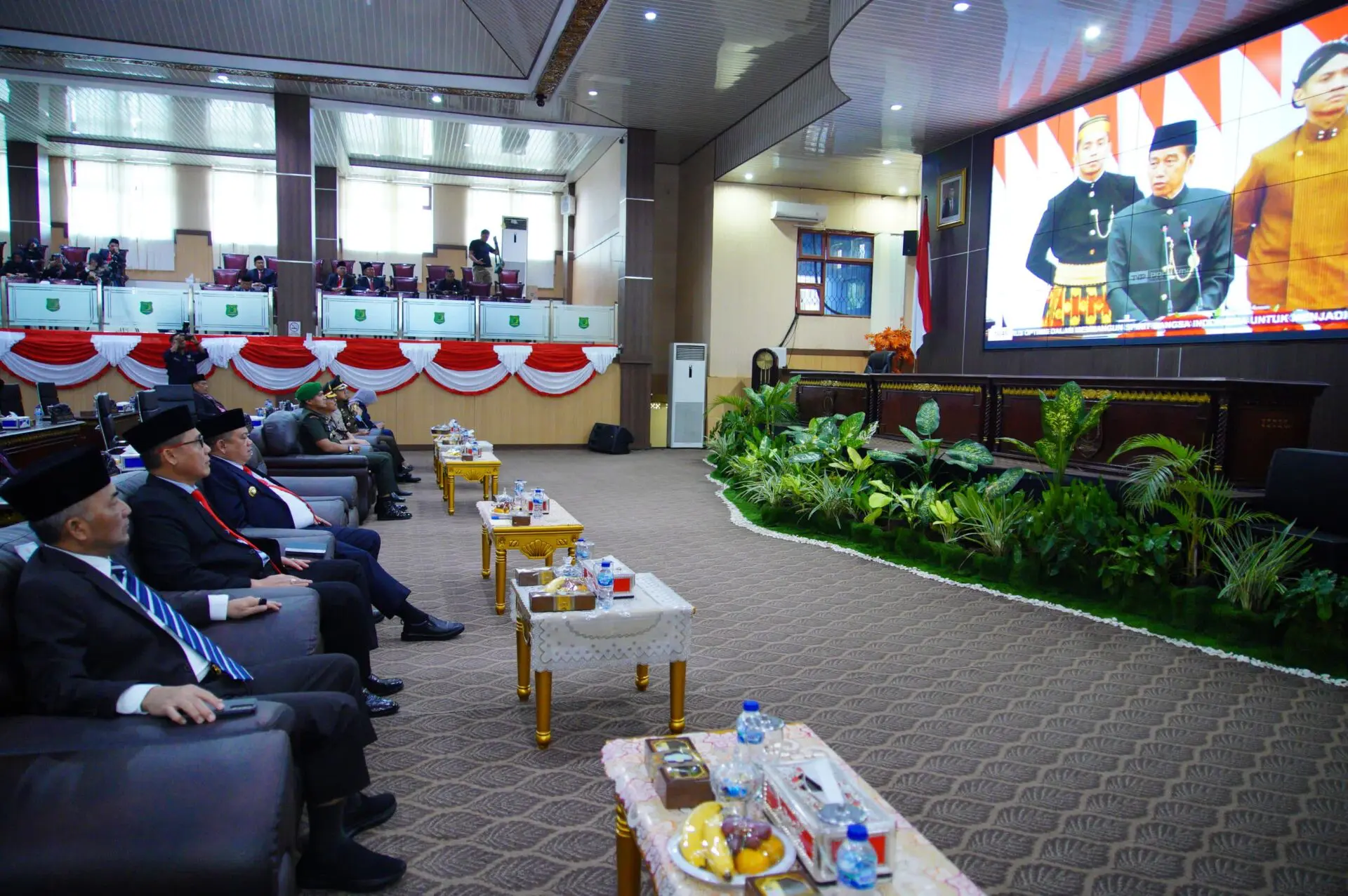 HUT RI ke-79, Pj Bupati Sandi Fahlepi Dengarkan Pidato Kenegaraan Presiden RI