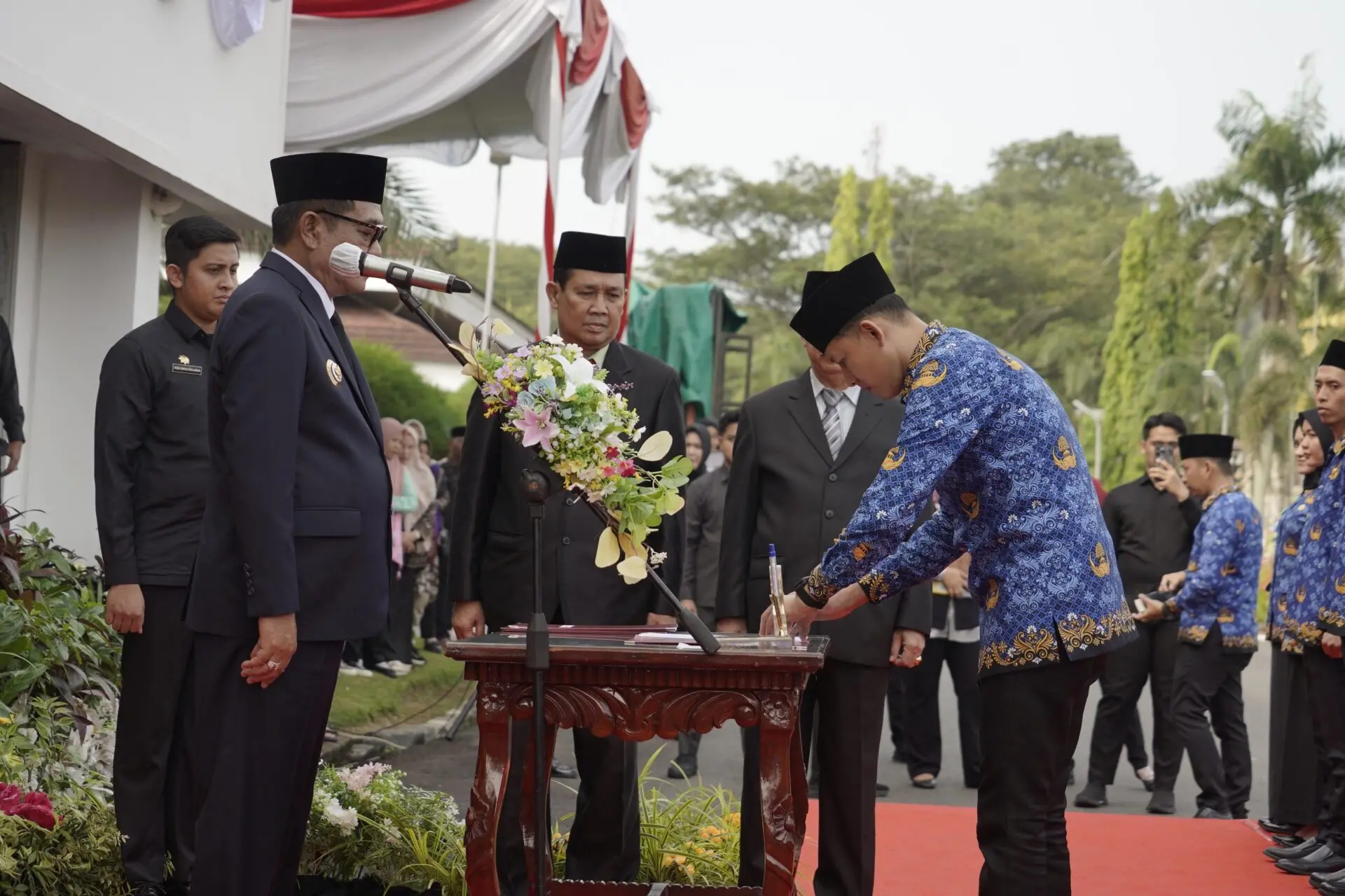 Membangun Muba yang Lebih Baik dengan ASN yang Profesional dan berakhlak Membangun Muba yang Lebih Baik dengan ASN yang Profesional dan berakhlak