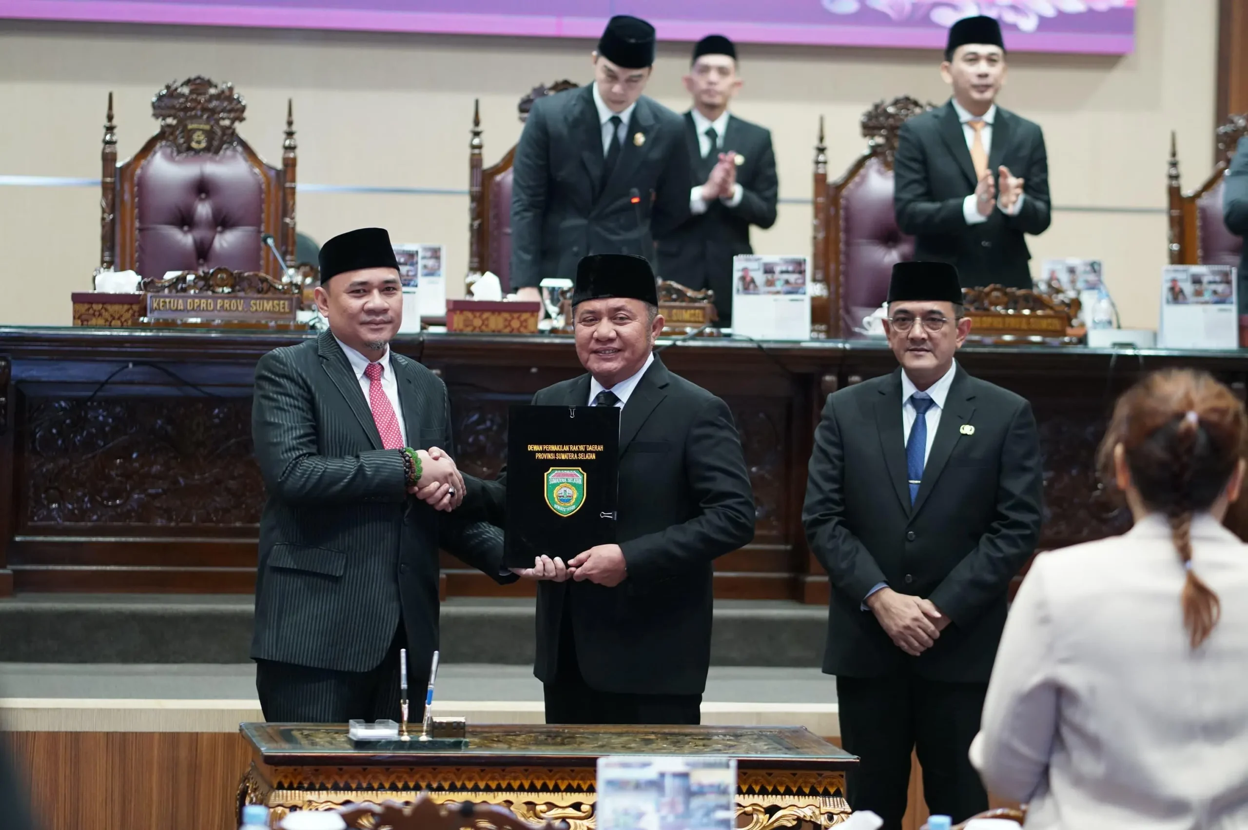 DPRD Sumsel Sahkan Raperda Perubahan APBD Sumsel 2025