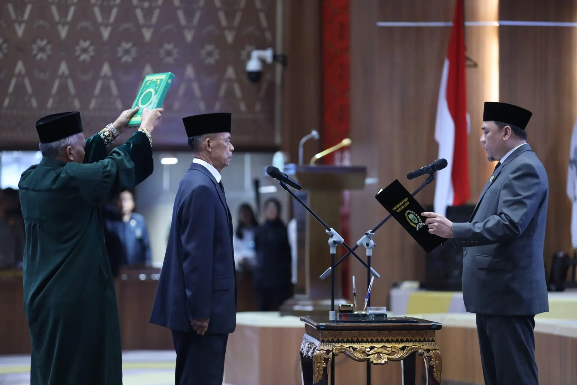 Paripurna PAW DPRD Sumsel, Ganjar Iman Resmi Dilantik Gantikan Samsul Bahri