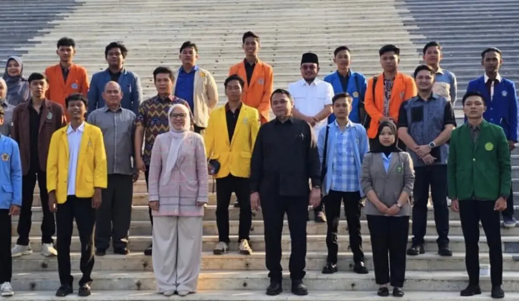 Ketua DPRD Sumsel Andie Dinialdie Kawal Aspirasi Mahasiswa ke Senayan