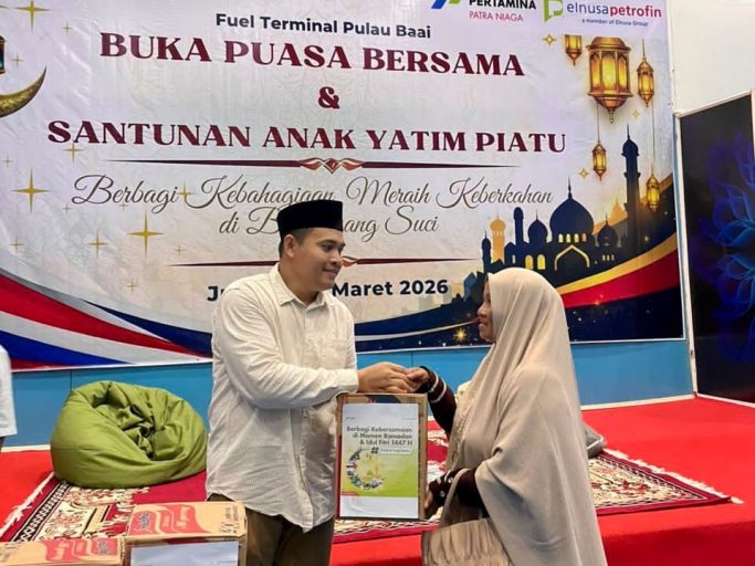 Berbagi Keberkahan Ramadan di Lima Provinsi, Santuni Ratusan Anak Yatim