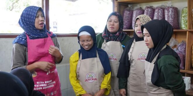 Hadirkan Kelurahan Kota Negara Berseri, Perkuat Ekonomi dan Layanan Kesehatan Warga