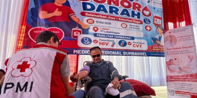 Ajak Masyarakat Peduli Kesehatan lewat Donor Darah dan VCT