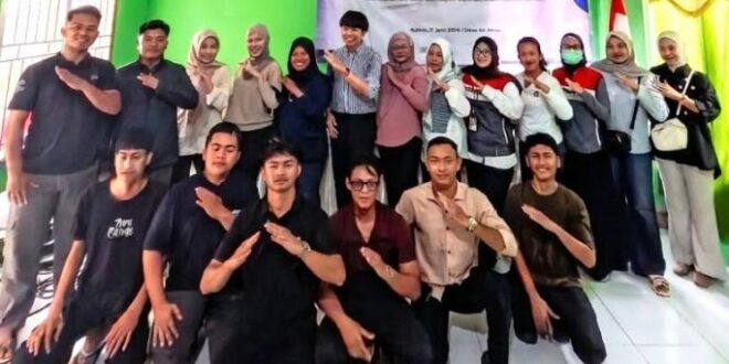 Perkuat Kapasitas Digital UMKM dan Pokdarwis Desa Air Mesu