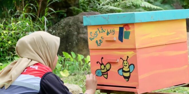 Kampanyekan Konservasi Lebah melalui World Bee Day 2026