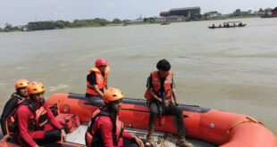 Warga Gandus Tenggelam di Sungai Musi Gegara Perahunya Ditabrak Speedboat
