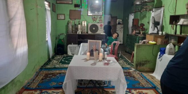 Lansia 85 Tahun Tewas Terbakar Usai Dilempar Cucunya dengan Bensin