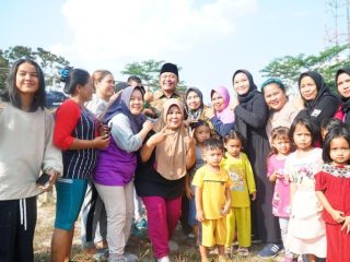 Silaturahmi Dengan Warga Desa Sinar Tungkal MUBA, Gubernur Tinjau Pembangunan Masjid Al-Istiqomah