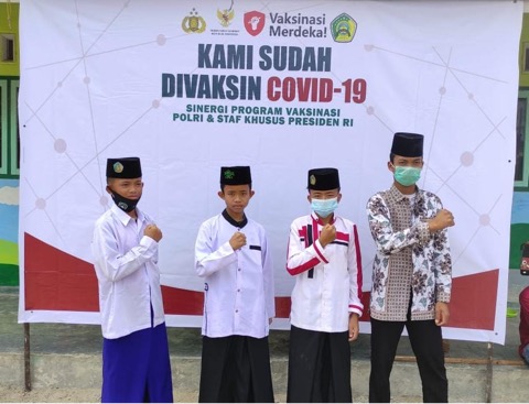 Ikuti Vaksin Serentak Nasional dengan dukungan Polres OKI, PP Yasinda Merdeka dari Covid 19