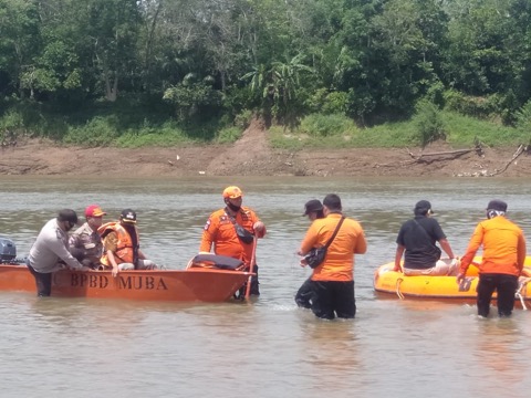 Korban Tenggelam Belum Ditemukan, Camat Lawang Wetan Harap Pihak Keluarga Sabar dan Ikhlas