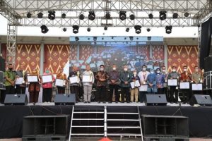 Sriwijaya Expo Sedot 20 Ribu Pengunjung Dalam Sehari, Herman Deru Apresiasi Dekranasda dan ICSB Sumsel 