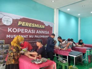 Tangis Hingga Shalawatan Warnai Suasana Sunatan Massal PCNU Palembang