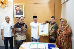 Herman Deru Tetapkan RSUD Siti Fatimah Jadi Rumah Sakit Pendidikan 