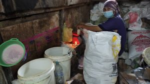 Harga Minyak Goreng Di Pasar Martapura Jelang Akhir Tahun Naik Tinggi