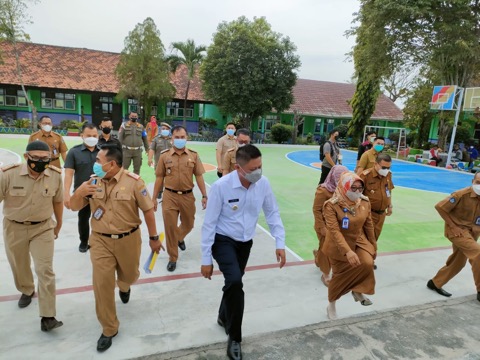 Bupati OKU Timur Pantau Langsung Kegiatan PTM Di SMP Negeri 1 Martapura