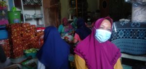 Reni : Kami Ibu-ibu Sungai Jawi Hanya Bisa Support Dengan Memasak Makanan