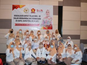 Bersama Perempuan Indonesia Raya, Renny Astuti Terus Sosialisasikan Empat Pilar