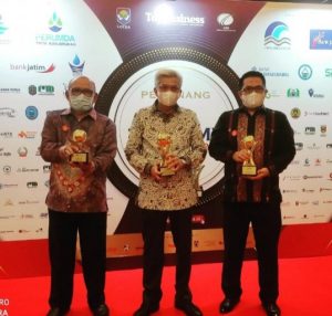 BPR Sumsel Kembali Raih Penghargaan Top BUMD Award 2021