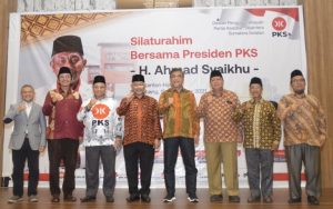 Ahmad Syaikhu Imbau Seluruh Kader Terus Gencarkan Politik Silaturahmi