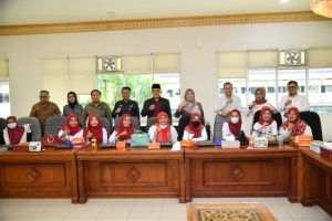 Ketua Komisi 1 DPRD Provinsi Sumsel Siap Perjuangkan Ratusan Guru Honor Yang Tak Bisa Daftar P3K