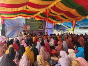 Meriahkan Kemerdekaan RI ke-78, Ahmad Martadinata Gelar Pengajian Bersama di Desa Mekar Jaya