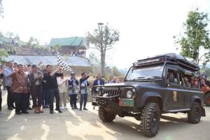 Buka Offroad Bekicak, Herman Deru Tinjau Akses Penghubung 2 Kecamatan di Kabupaten Lahat 