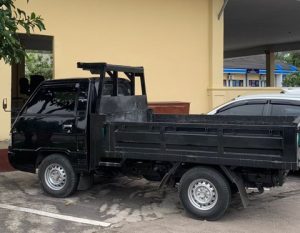 Mobil L300 Hasil Curian dari Palembang Ditemukan Di OKU Timur