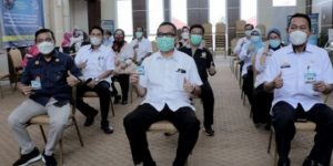 Pejabat Eselon II Pemkot Palembang Jalani Vaksinasi di RS Bari