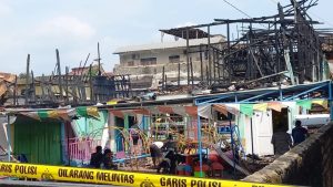 Polisi Jemput Bola Dokumen Korban Kebakaran di Jalan Depaten Lama