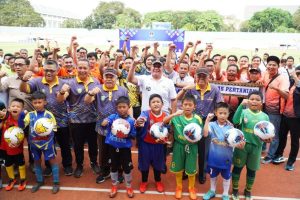 850 Pemain/official Ramaikan Turnamen Sepakbola Antar OPD Piala Gubernur 2023