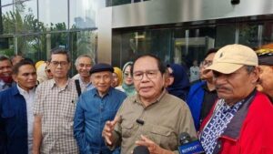 Rizal Ramli dan Amien Rais Bawa Rombongan ke KPK, Laporkan KKN Era Jokowi