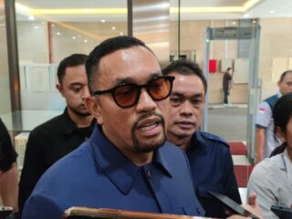 Surya Paloh Tahan Ahmad Sahroni Laporkan SBY
