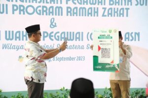 Bank Sumsel Babel dan Pemprov Sumsel Berkolaborasi, Zakat Pegawai Sumbang Rp250 Ribu untuk Masyarakat
