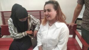 TikToker Lina Mukherjee Divonis 2 Tahun Penjara dan Denda Rp 250 Juta