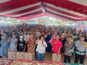 Masyarakat Danau Jaya Antusias Sambut Kedatangan Anggota DPR RI Irma Suryani