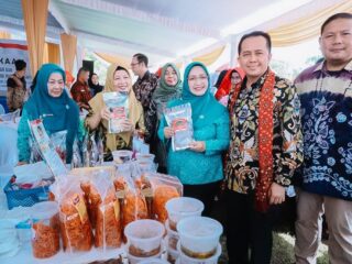 Kendalikan Inflasi Daerah, Pj Gubernur Agus Fatoni Buka Kegiatan Operasi Pasar Murah dan Masifkan Penerapan GSMP di Masyarakat