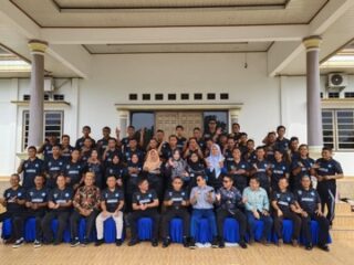 Bupati OKU Timur Melepas 50 Guru Ke Yogyakarta