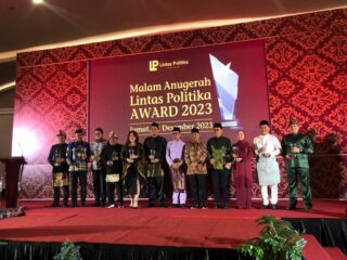 Ketua Partai Termuda di Palembang Raih Penghargaan di Malam Anugerah Lintas Politika Award 2023