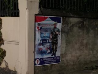 Poster Caleg DPRD Sumsel Mirip Seragam TNI, Bawaslu Buka Suara