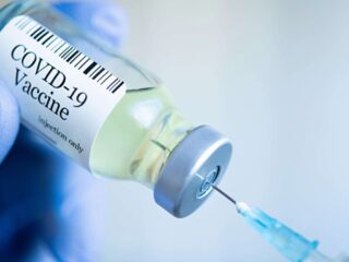 Vaksin Covid - 19 Datang Lebih Cepat dari Perkiraan