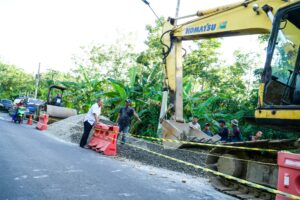 Jalan Amblas di Desa Bailangu Langsung Diperbaiki