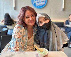 Marshanda Klarifikasi Hubungan dengan Vicky Prasetyo: 'Hanya Sebatas Persahabatan'