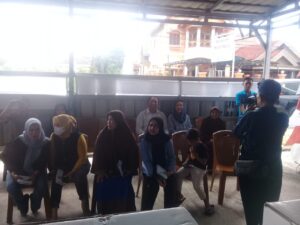 Prabowo-Gibran Menang Telak di Lokasi TPS Bupati OKUS Popo Ali Mencoblos