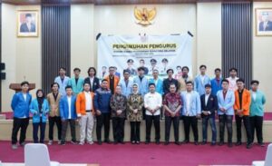 RA Anita Kukuhkan Forum Suara Mahasiswa Sumatera Selatan