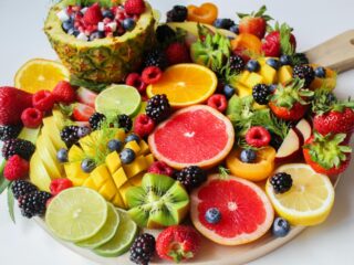 Buah-buahan yang Membantu Menjaga Kolesterol Tetap Normal