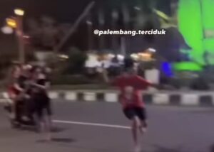 Viral Video Tawuran Depan Kantor Walikota Palembang, Polisi : Datang Sudah Bubar