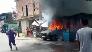 Diduga Korsleting Listrik, 1 Rumah, Mobil, Warung di SU 1 Palembang Terbakar