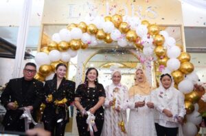 Ketua DPRD Sumsel Resmikan L’Viors Beauty Clinic Cabang Palembang