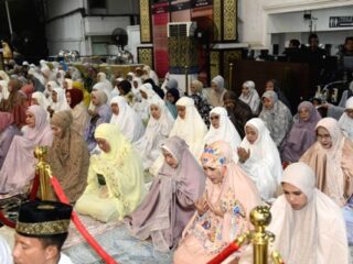 Ketua DPRD Sumsel Menyemarakkan Pembukaan Pengajian Ramadhan di Griya Agung